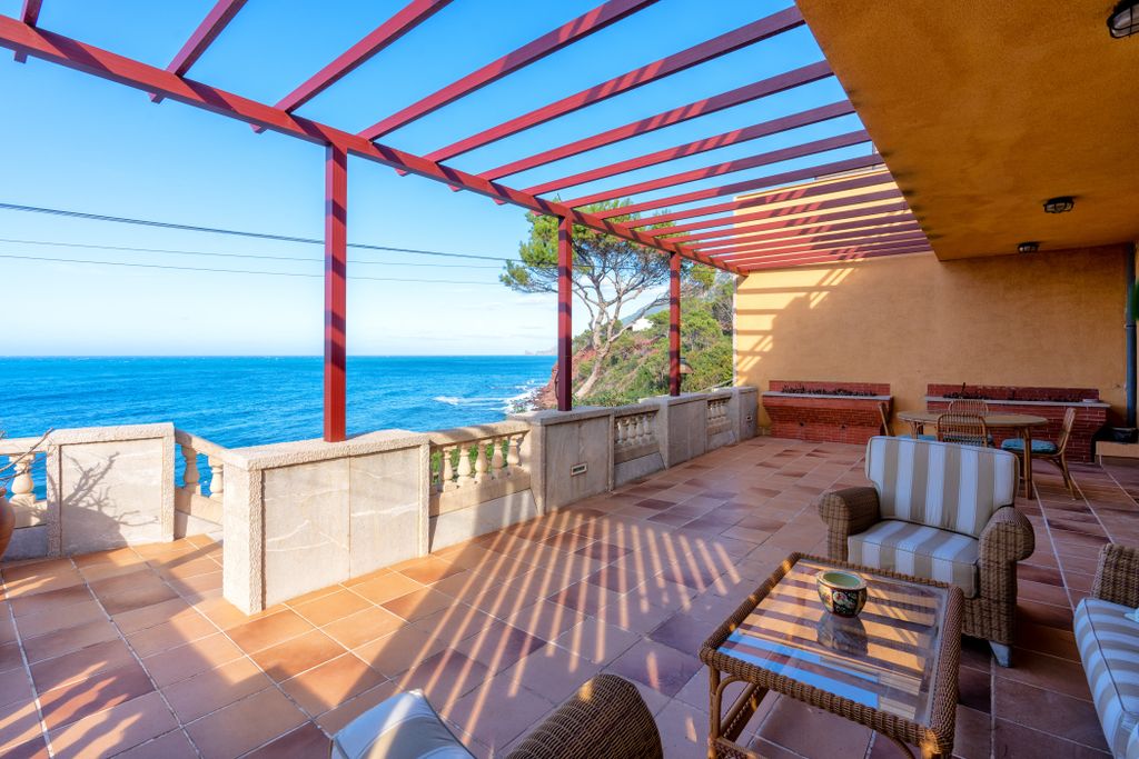 Property photo 1 of 22 Llaneras Lucas Port Des Canonge 69114 Org 007-Min.Jpg