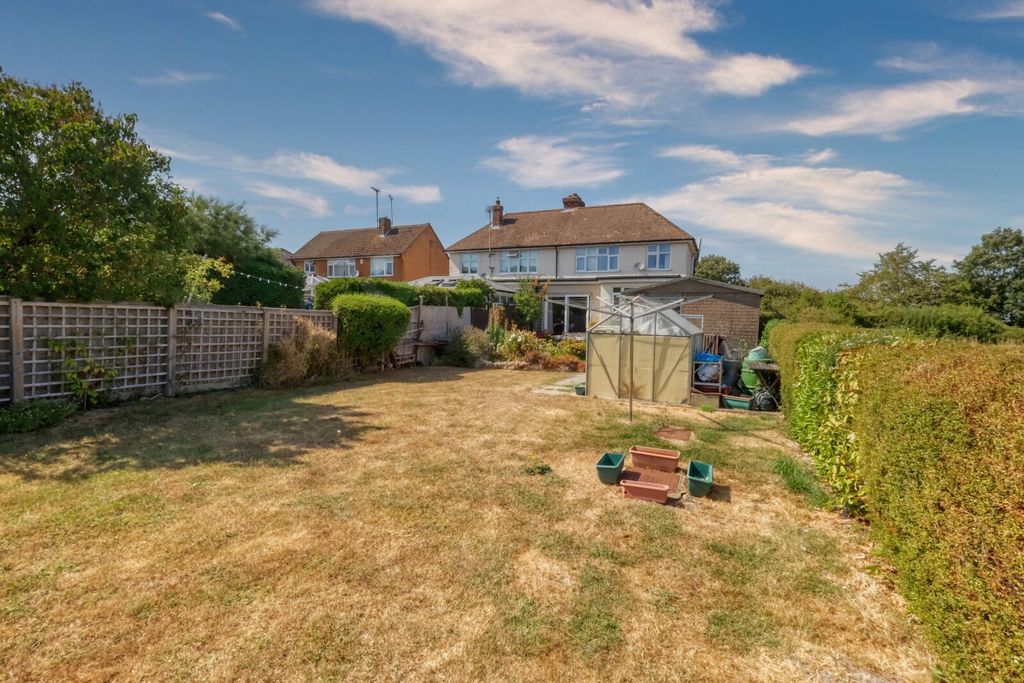 Property photo 2 of 17 Picture No. 22