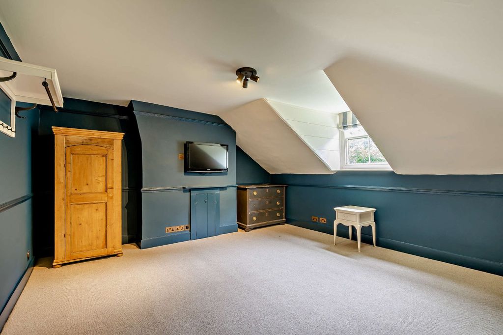 Additional image 23 of 6 bed semi-detached house for saleWallands Crescent, Lewes, East Sussex BN7