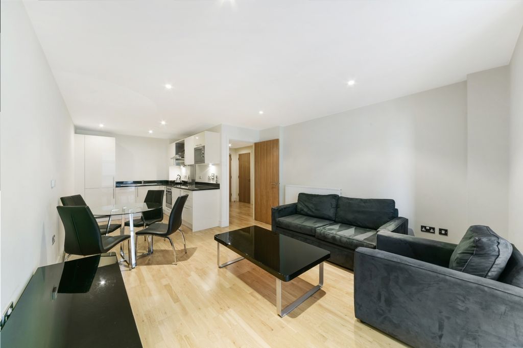 Property photo 1 of 8 Living Area