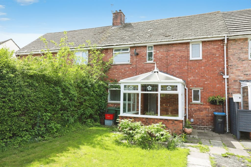 Property photo 2 of 18