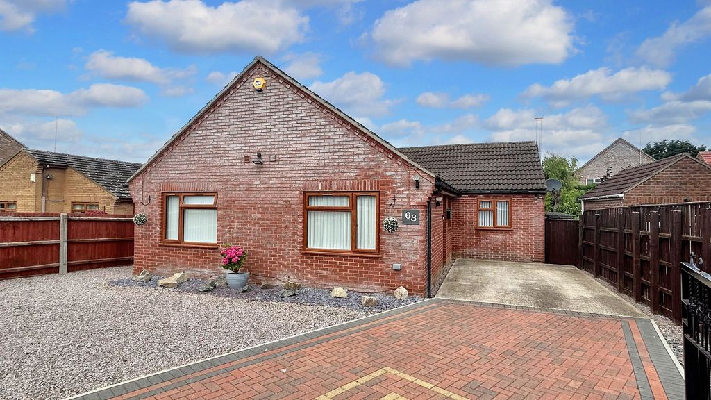 Property photo 1 of 20