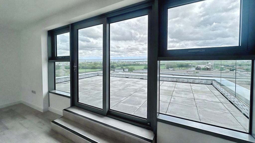 Additional image 5 of 2 bed penthouse to rent808 Armstrong House, Fletton Quays, Peterborough PE2