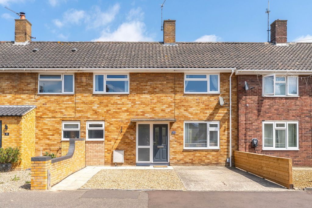 Property photo 1 of 24