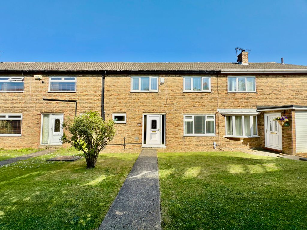 Property photo 1 of 28