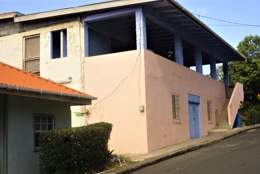 Property photo 1 of 7
