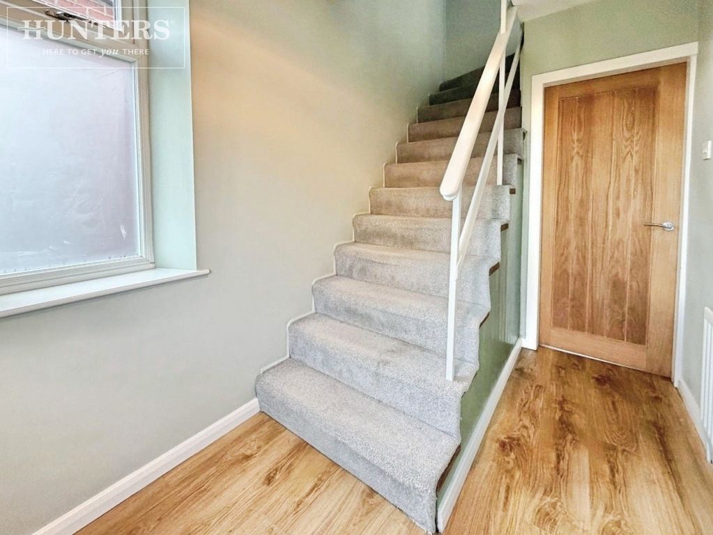 Property photo 2 of 21 Pbox-Img.Jpg