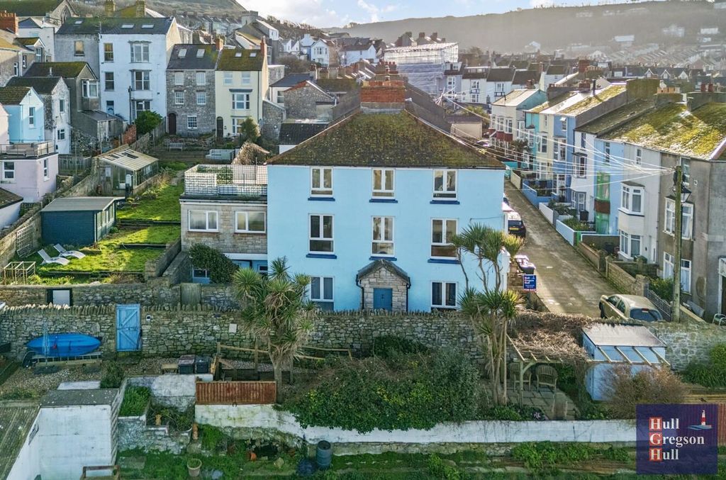 Property photo 1 of 25 4d84A767-966F-4F36-A64F-7B724Ade1c63.Jpg