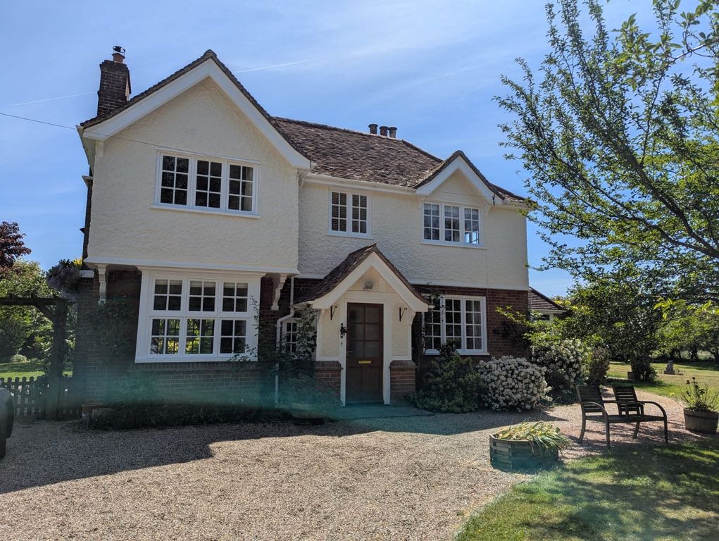 Property photo 1 of 19 External Front