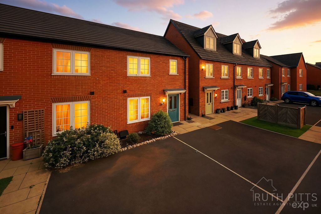 Property photo 3 of 25