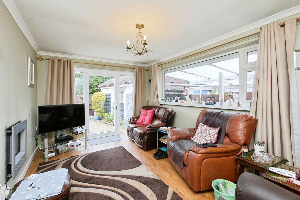 Property photo 2 of 18 Img_5684