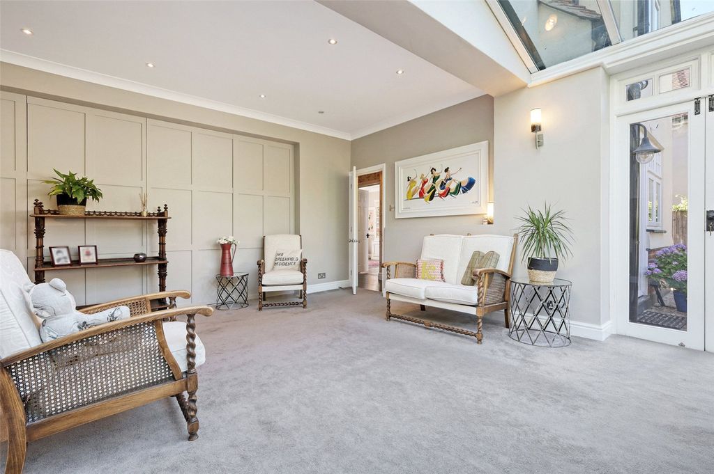 Property photo 3 of 20 Reception Room