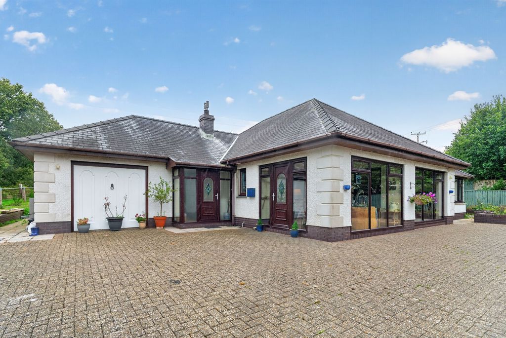 Property photo 2 of 56