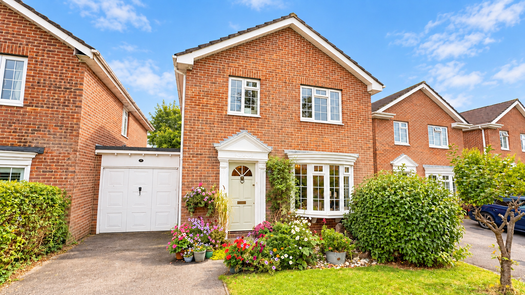 Property photo 1 of 19 40Aa0F92-95B3-4d91-9627-Ebbd50827804