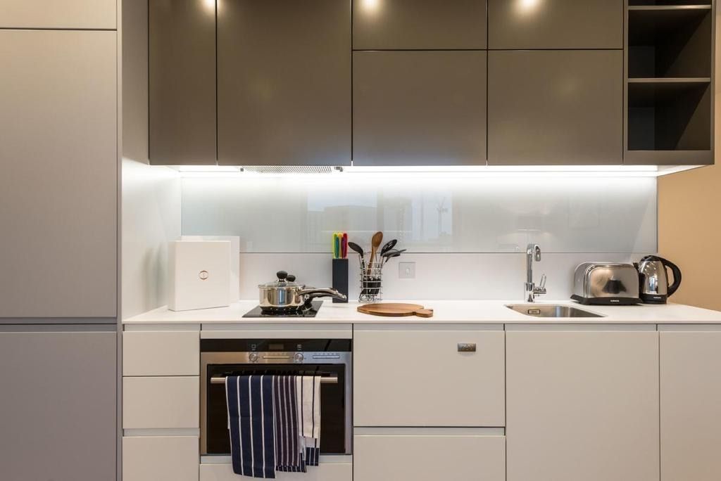Property photo 2 of 16 d4393271-B5d0-4Da...