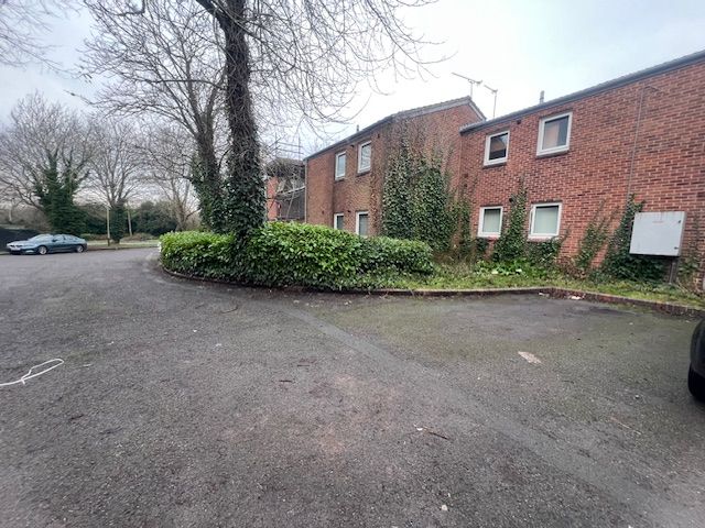 Property photo 2 of 9 Exterior