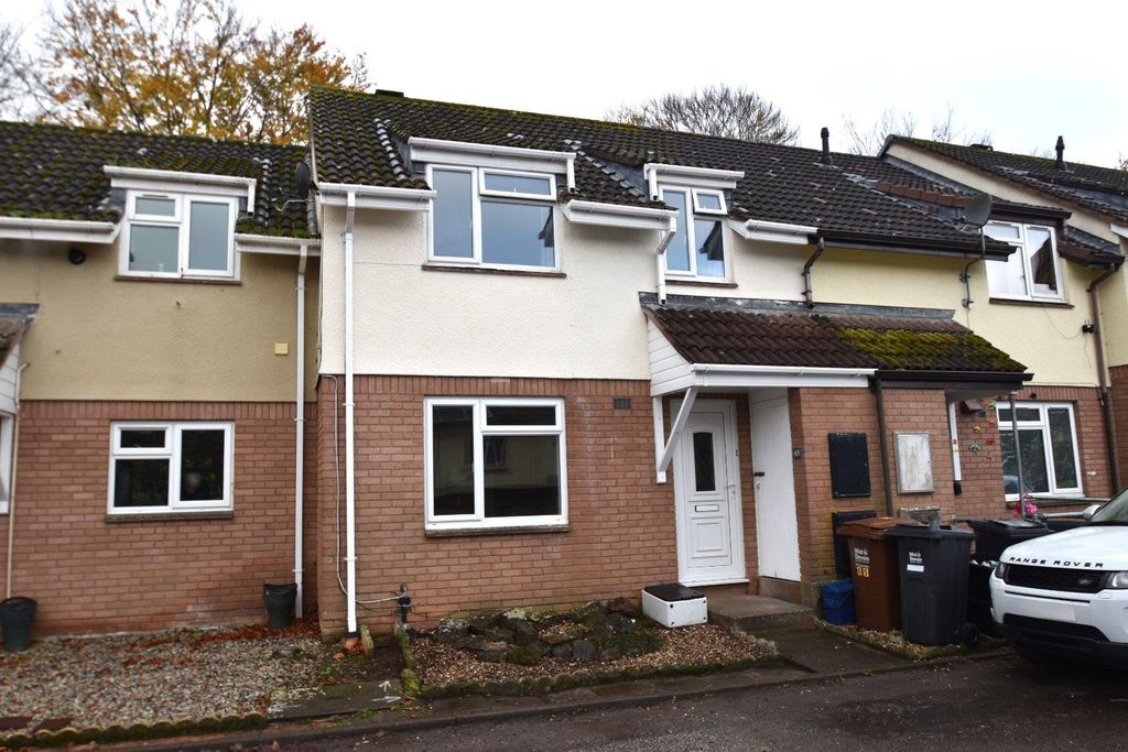 Property photo 1 of 9 Cullompton Seddons