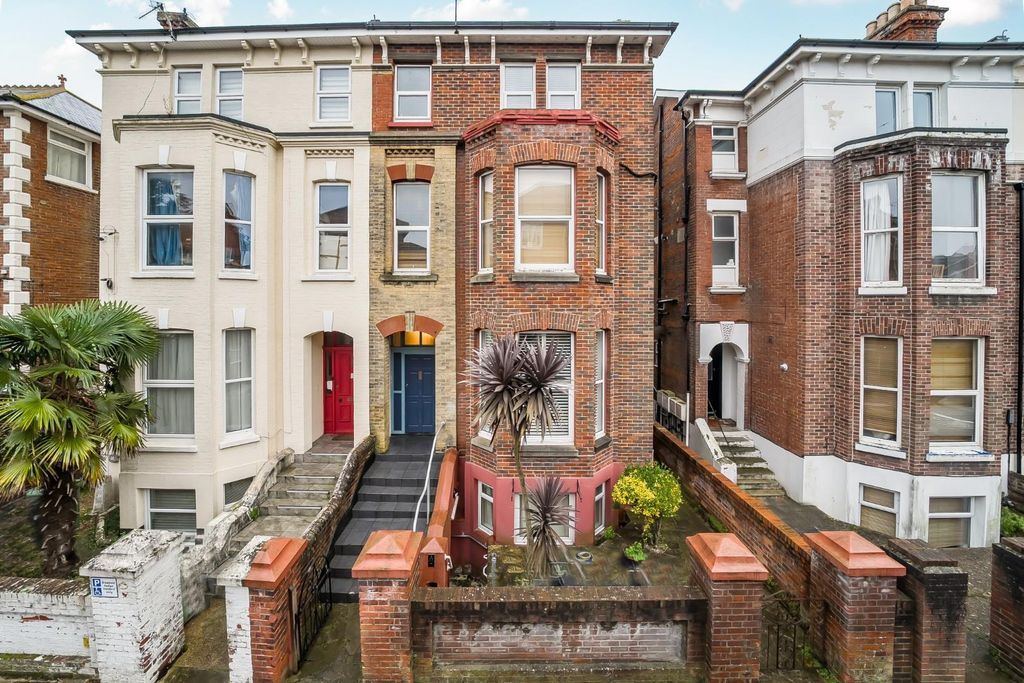 Property photo 1 of 17 1385456-21-6928788041931.Jpg