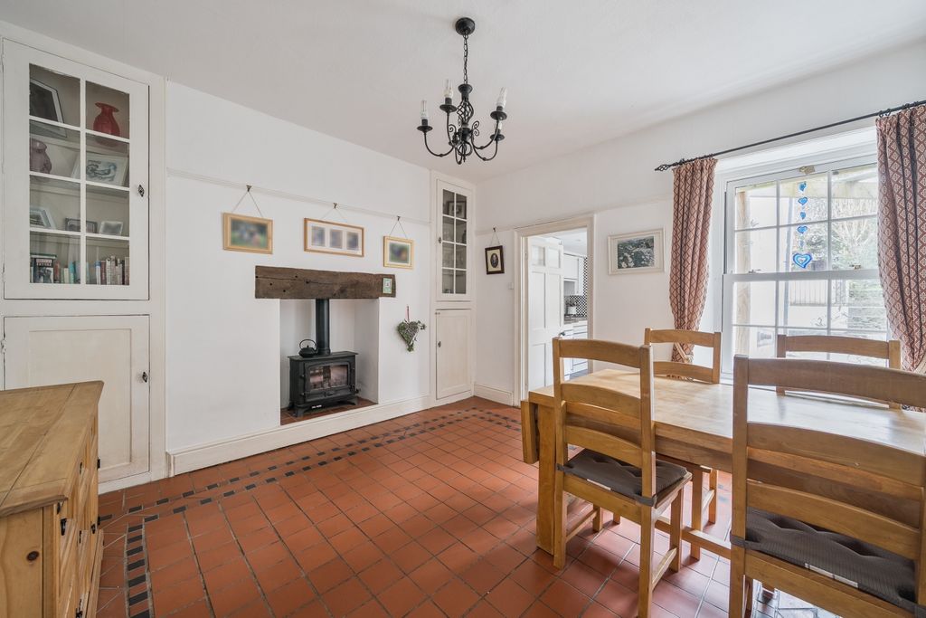 Property photo 3 of 21 1416569-11-6996F376d8208