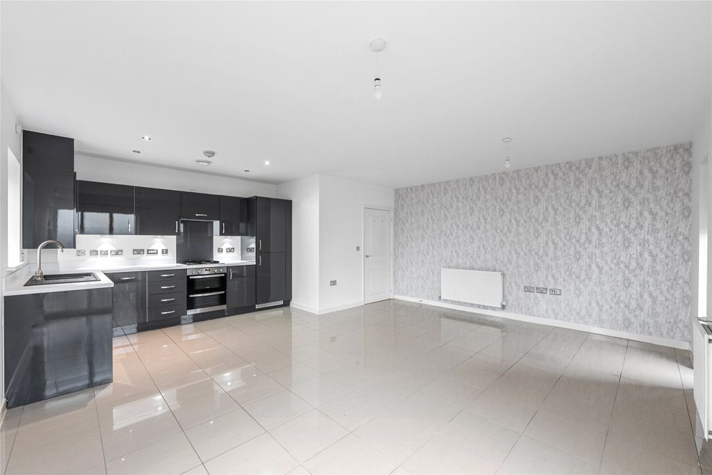 Property photo 3 of 9 Picture No. 12