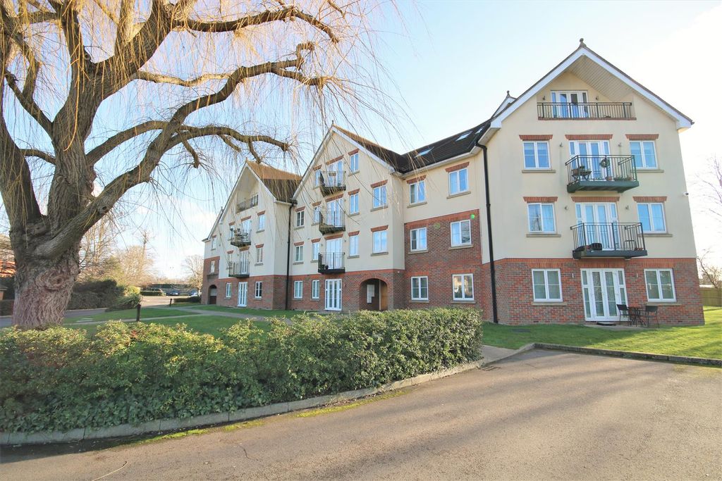 Property photo 1 of 9 Front1.Jpg