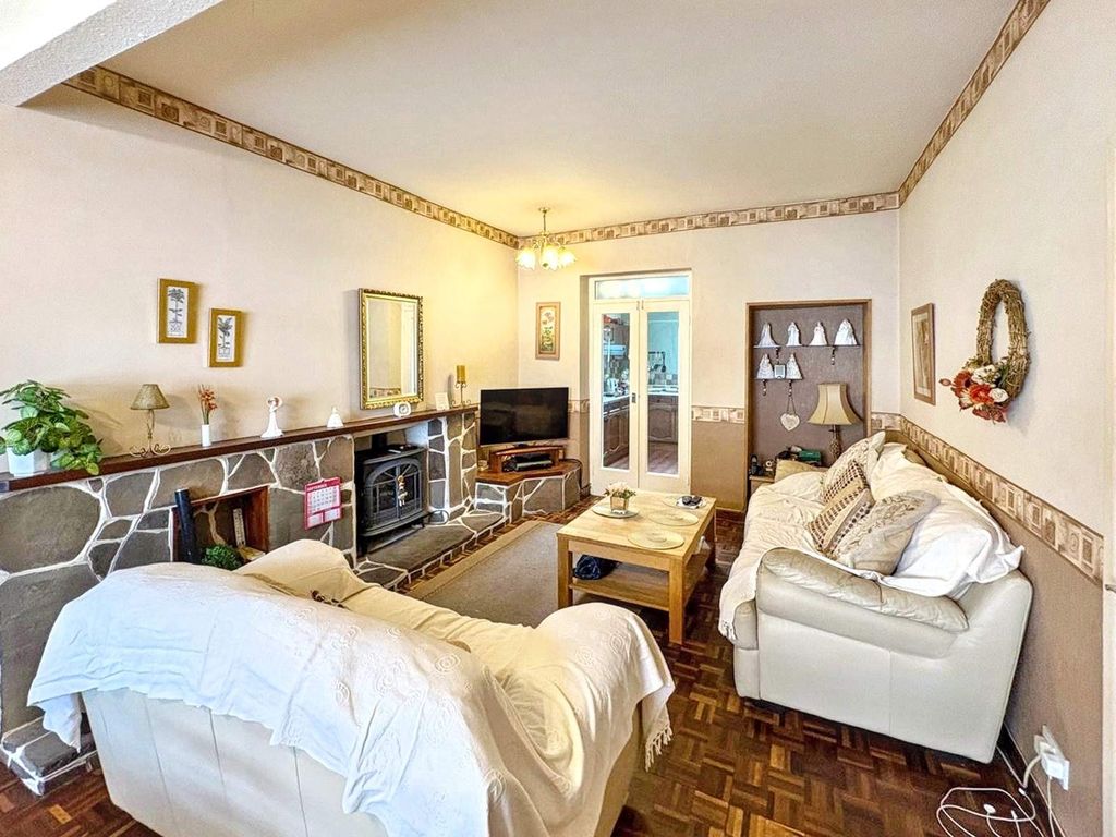 Property photo 3 of 14 Lounge-Diner