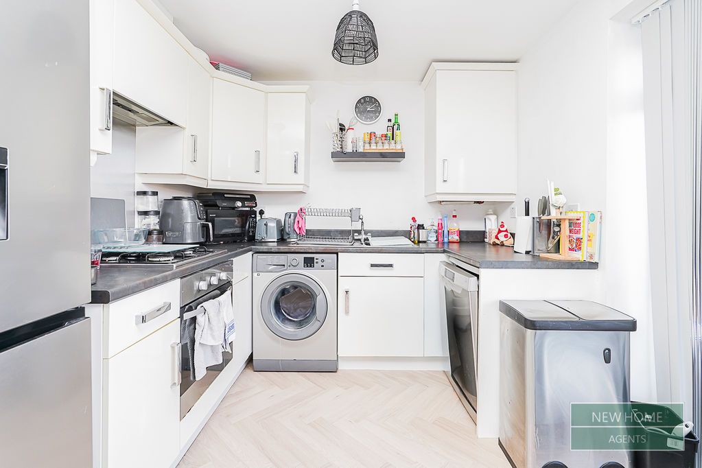 Property photo 2 of 19 Photo 16