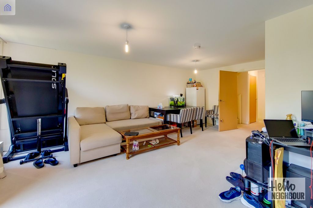 Property photo 2 of 16 Photo 1
