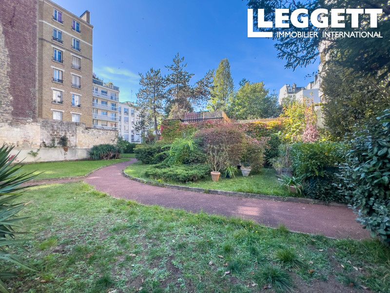 Property photo 3 of 10