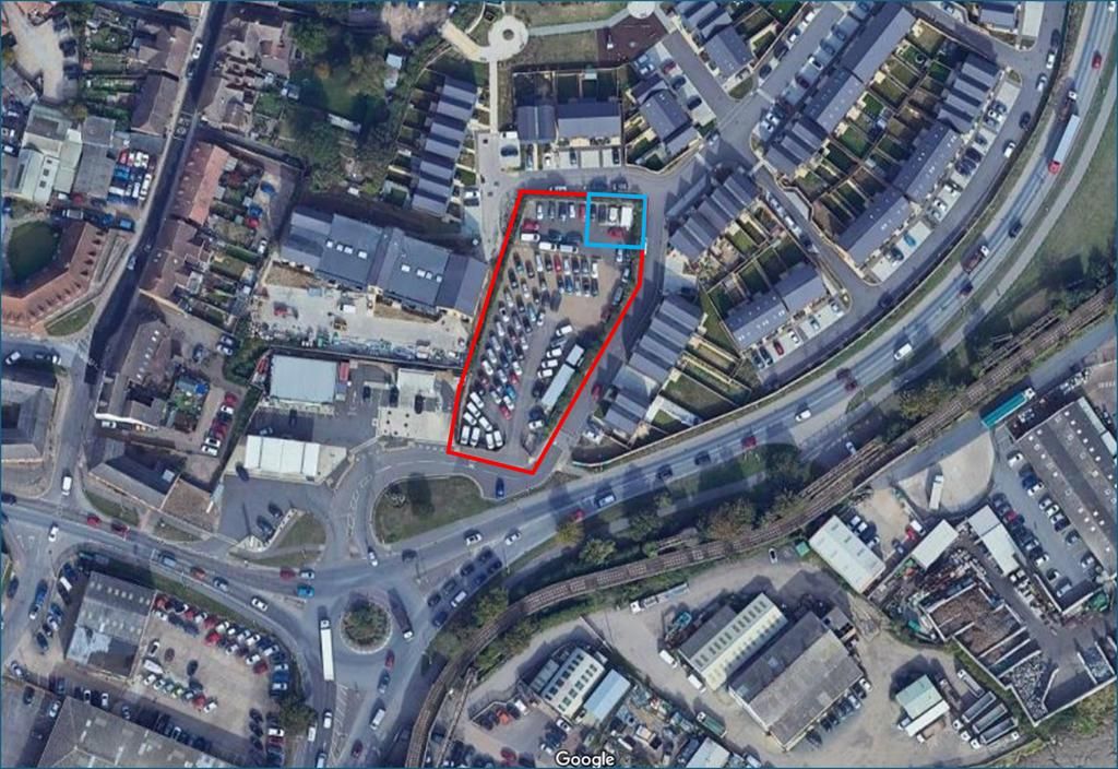 Property photo 1 of 8 Photo 14