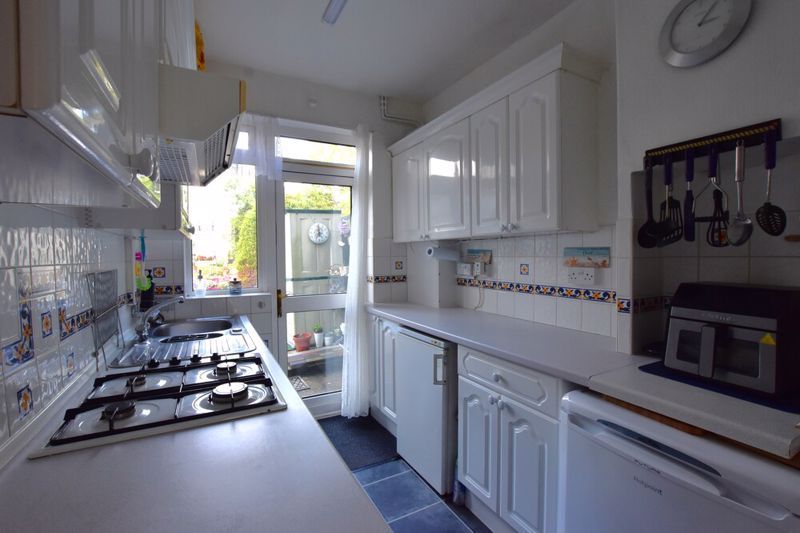 Property photo 2 of 11 Photo 18