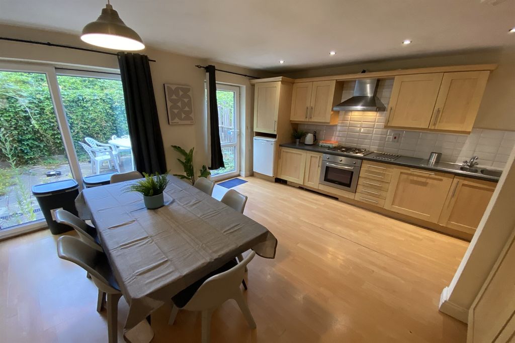 Property photo 1 of 26 (Main)