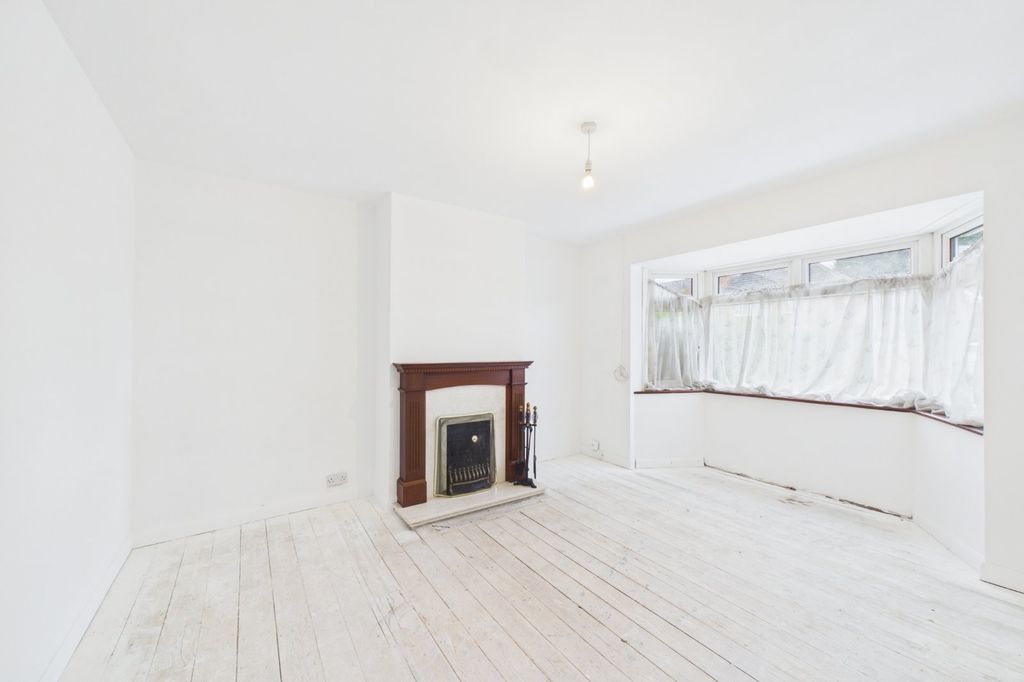 Property photo 3 of 7 Picture No. 04