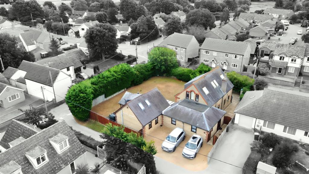 Property photo 1 of 21 Aerial