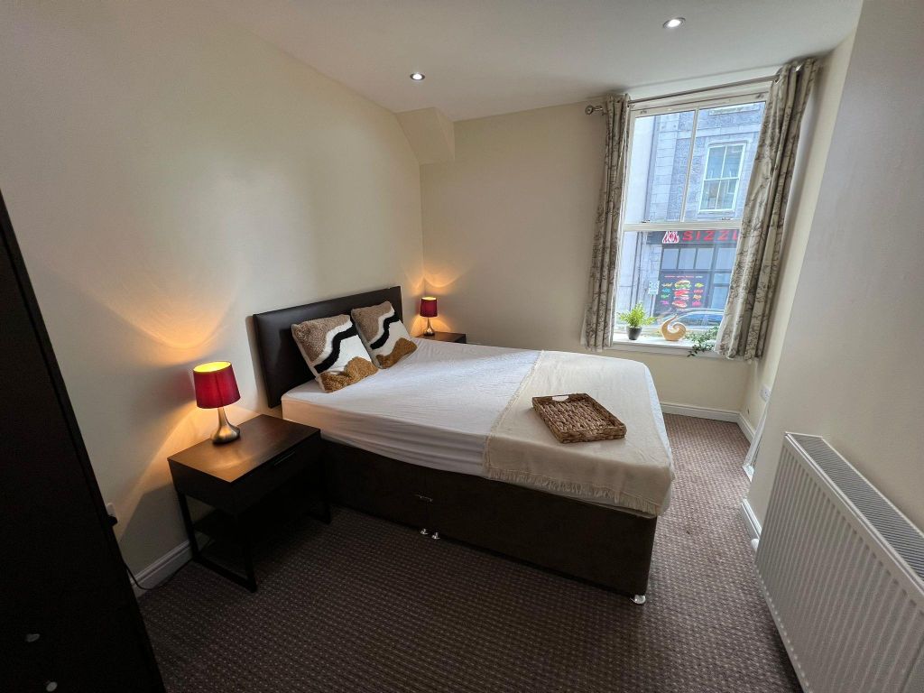 Property photo 3 of 5