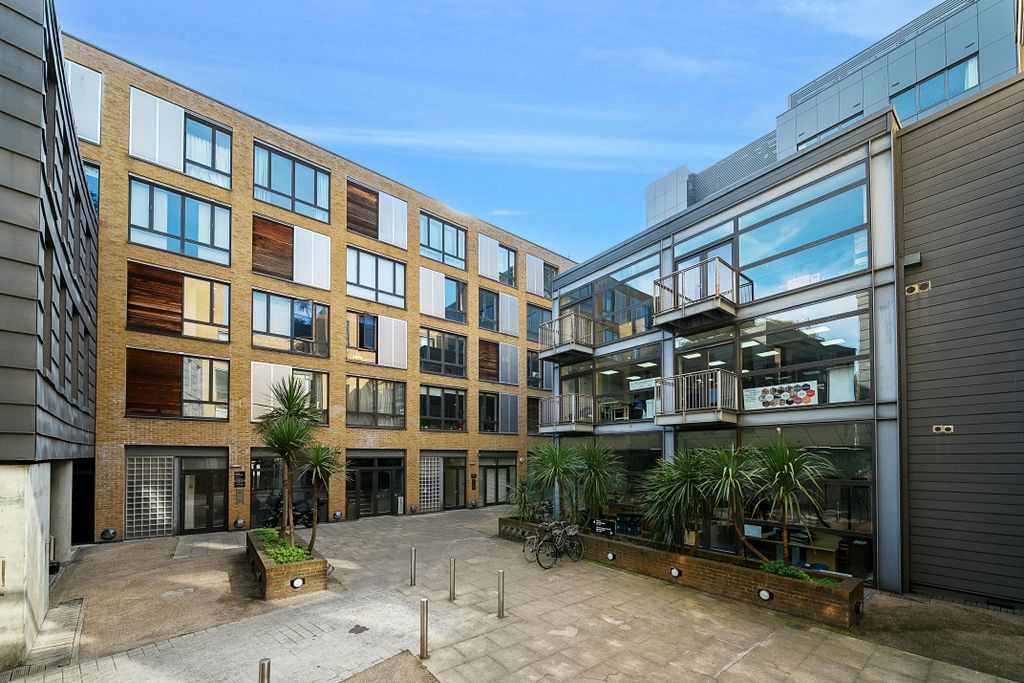 Property photo 2 of 29 1269941 10.Jpg