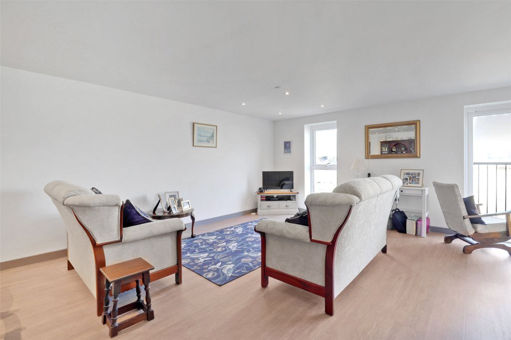 Property photo 3 of 11 Picture No. 04