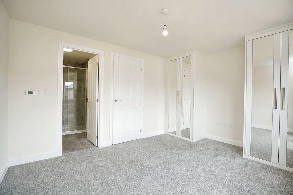Additional image 11 of 4 bed end terrace house to rentWhite Lias Way, Upper Lighthorne, Leamington Spa, Warwickshire CV33