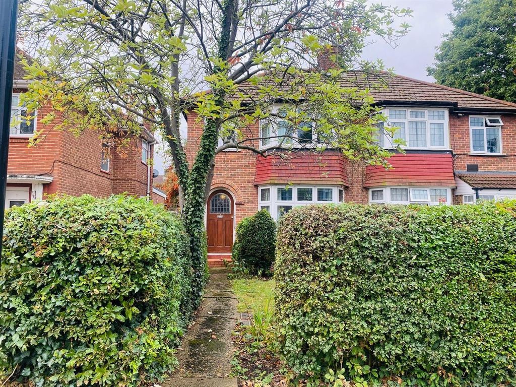 Property photo 1 of 12 Front