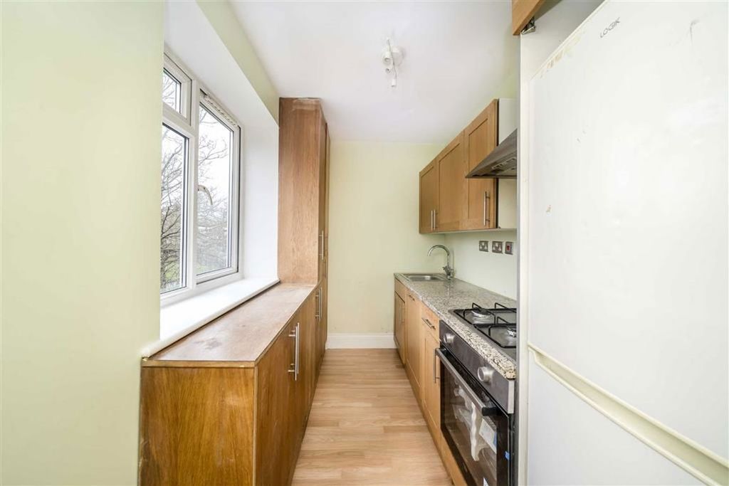 Property photo 3 of 5