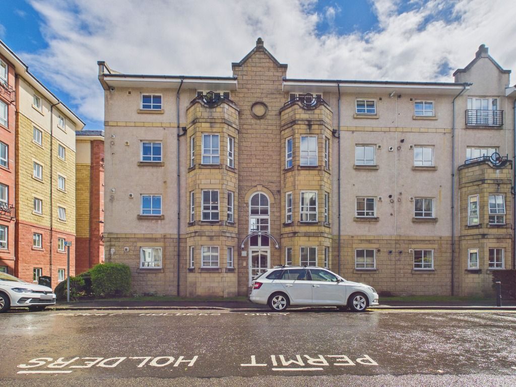 Property photo 1 of 11