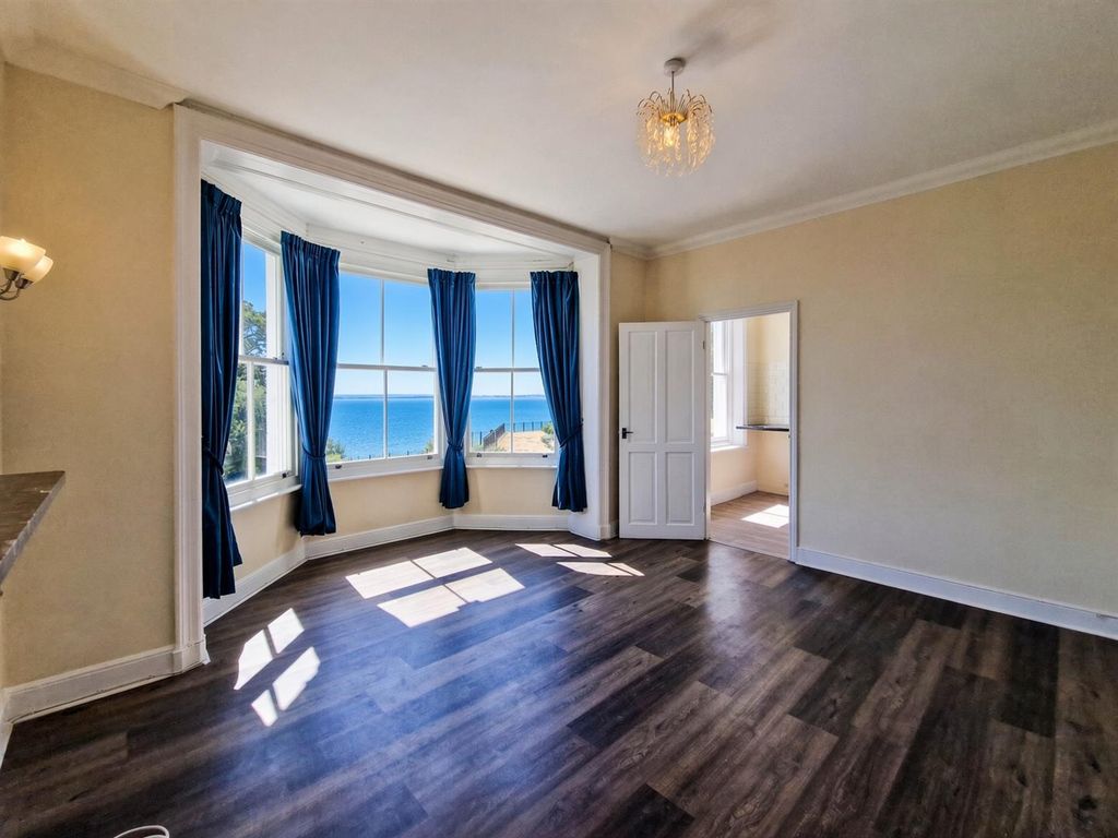 Property photo 1 of 12 Living Room