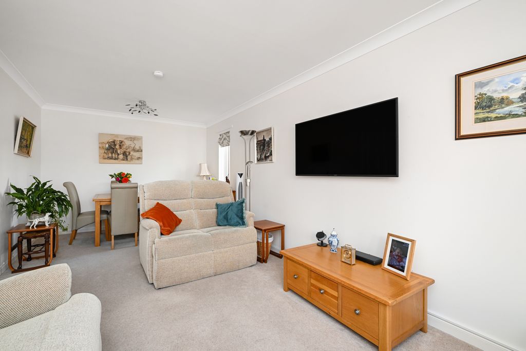 Property photo 3 of 16 Property Image 3