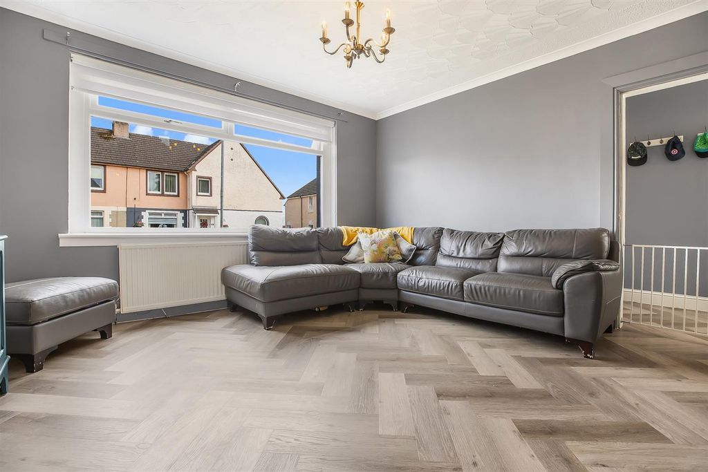 Property photo 3 of 11 Img_7932.Jpg