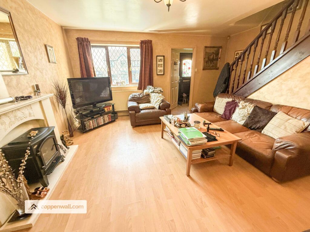 Property photo 3 of 21