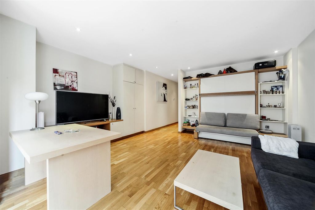 Property photo 2 of 11 Img_0487.Jpg