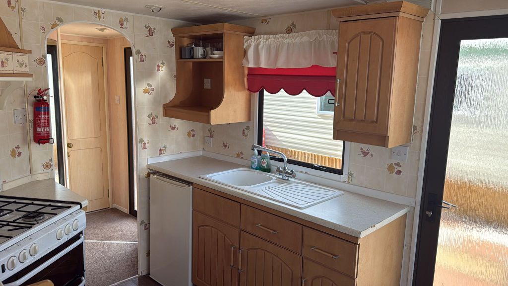 Property photo 2 of 8