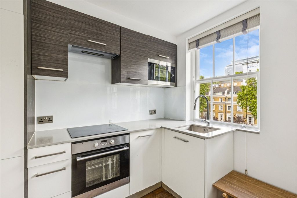 Property photo 3 of 15 Picture No. 03