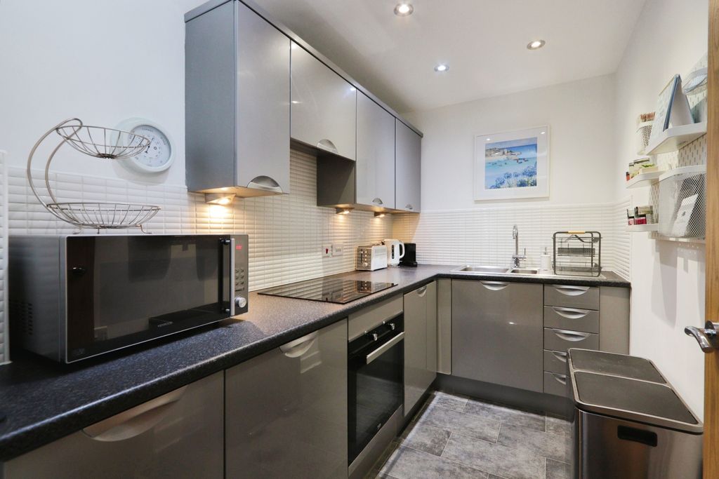 Property photo 3 of 20 F9633F06Fe0E2d60E458F06d23Be31A082B6B7Bd.Jpg