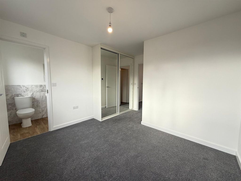 Property photo 2 of 13 0136Dce9-5A43-4c88-Afa7-E9Cedbd3A4F8.Jpg